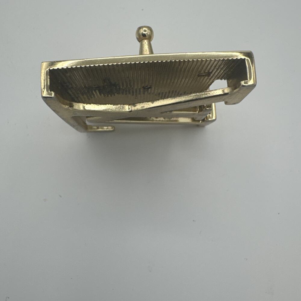 Louis Vuitton LV Iconic Gold Belt Buckle Unisex - Picture 5 of 6